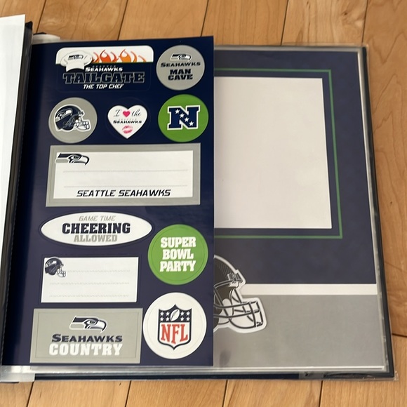 Seattle Seahawks Scrapbook New - Picture 3 of 10
